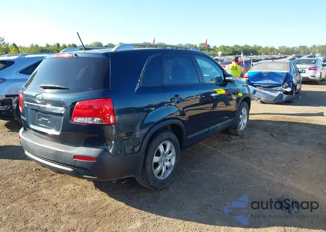 2013 Kia Sorento Lx from USA, damaged, VIN 5XYKT3A60DG403352